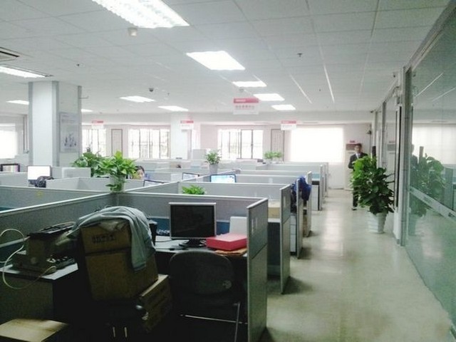 上海红旗汽车改装公司